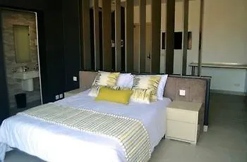 Jules Pensión 3*