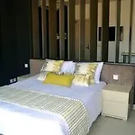 Jules Affittacamere 4*