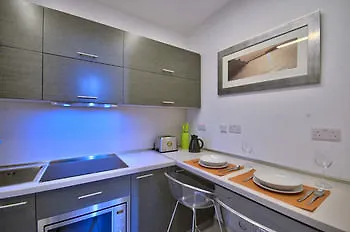 朱利斯旅馆 招待所 Saint Julian's