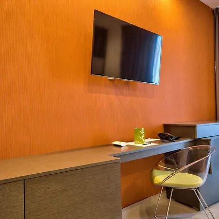 招待所 朱利斯旅馆 4*